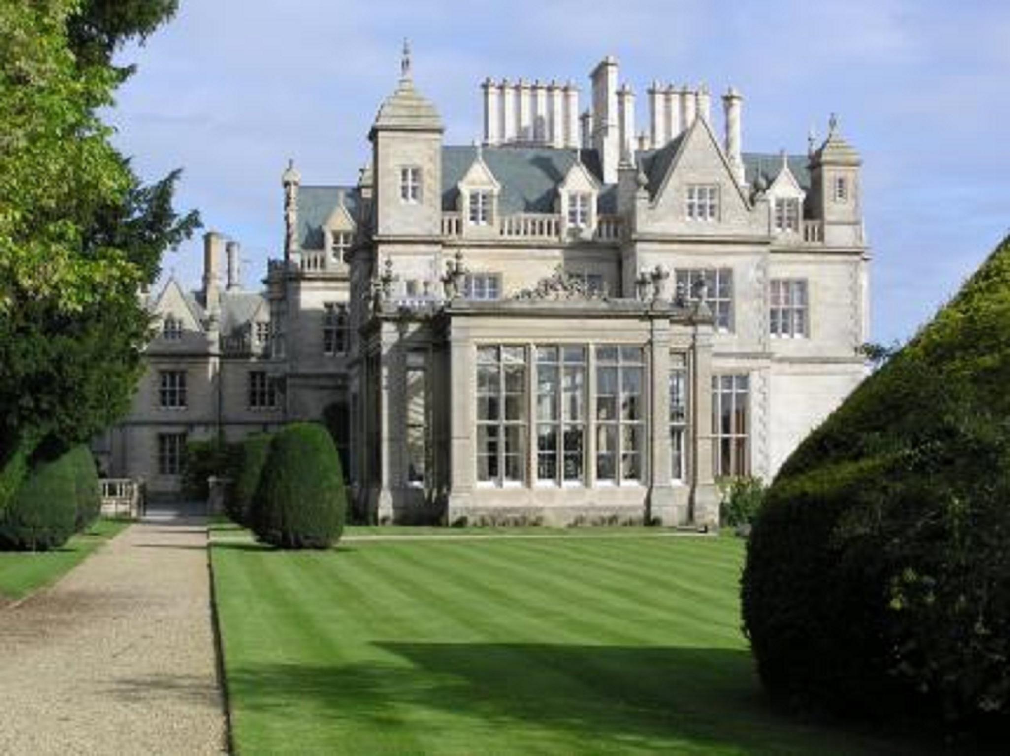 Stoke Rochford Hall Grantham Exterior photo